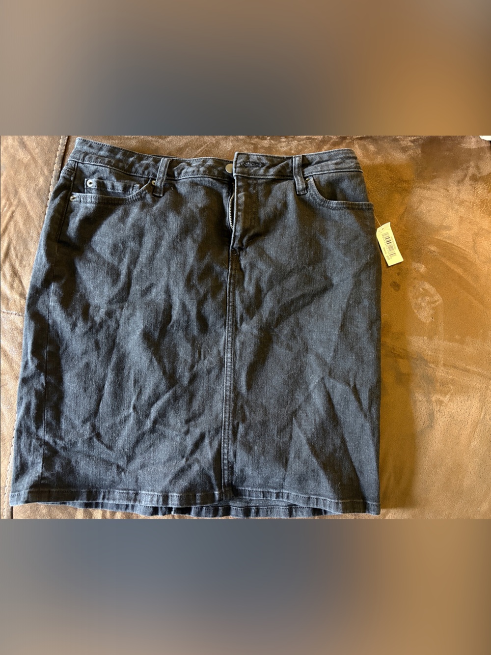 Amazon Essentials Women's Classic 5-Pocket Denim Skirt